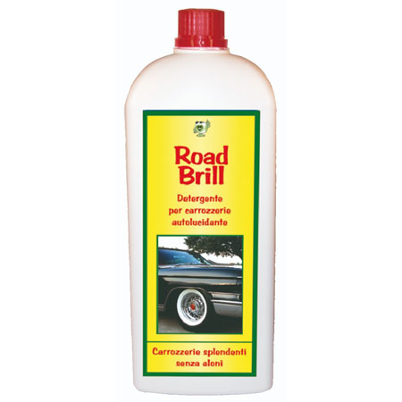 Road brill - produs concentrat, de curățare cu autolustruire pentru caroserii și prelate auto